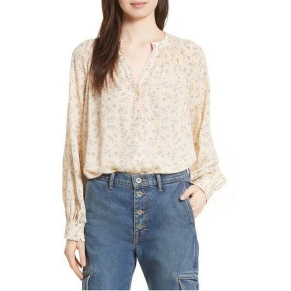 Vince Top Womens Small Cream Gray Silk Floral Smocked Blouse Cottage Feminine - Picture 1 of 9